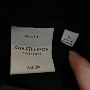 Aritzia Black Cozy Fleece Sweatshirt